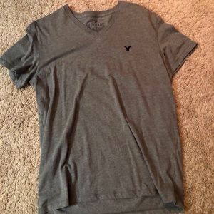 American Eagle V Neck